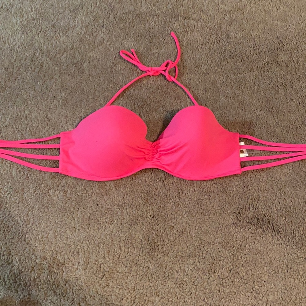 Pink bikini top